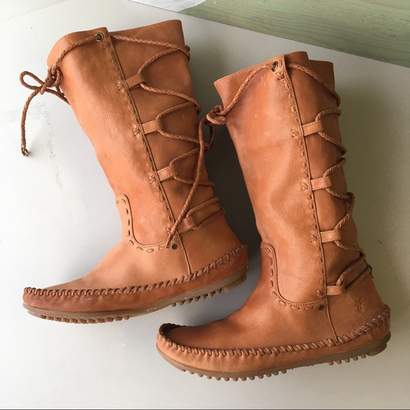 frye moccasins womens